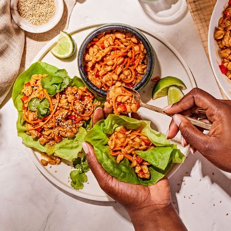 Sticky Tempeh Lettuce Wraps - LightLife® Salads Vegan, Tempeh Recipes, Feeling Sluggish, Lettuce Wrap, Smoothies Healthy, Ginger Juice, Rice Wine Vinegar, Vegan Smoothies, Shredded Carrot