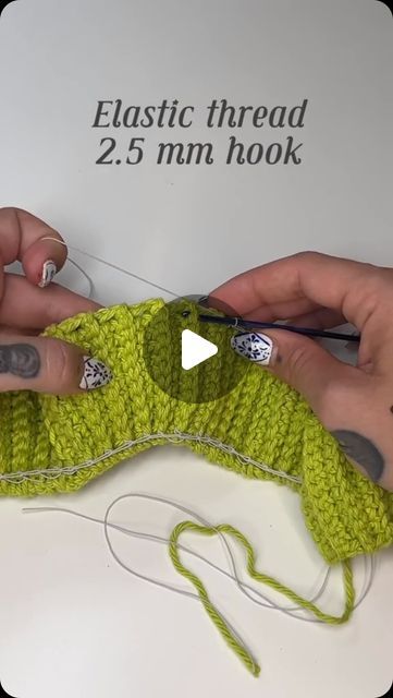 Adding Elastic To Crochet, Elastic Crochet, Wearable Crochet, Crochet Artist, Loop Knot, Crochet Hack, Crochet Tools, Elastic Thread, Crochet Clothing