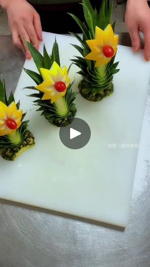 390K views · 3K reactions | You are sure to love these fruit carving ideas😍 | Delicious fruits | Afro Sound Machine · Suvwera (feat. RukyClassic) Creative Fruit Tray Ideas, Fruit Carving Ideas, Fruit Tray Ideas, Edible Fruit Arrangements, Pineapple Palm Tree, Easter Party Food, Fruit Carvings, Dubai Garden, Decorações Com Comidas