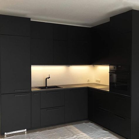 Dream Kitchen Design Luxury, Black Ikea Kitchen, Dream Kitchens Design, Black Kitchen Cabinets, Rustic Kitchen Design, Kitchen Decor Modern, Kitchen Design Decor, Kitchen Room Design, Black Kitchen