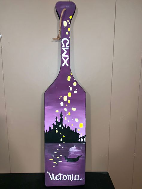 Tangled Sorority Paddle, Paddle 21st Birthday, Akdphi Paddles, Sorority Big Paddles Ideas, Big And Little Paddles, Greek Paddle Ideas, Big Little Paddles Sorority Ideas, Paddle Ideas Sorority, Cute Sorority Paddles