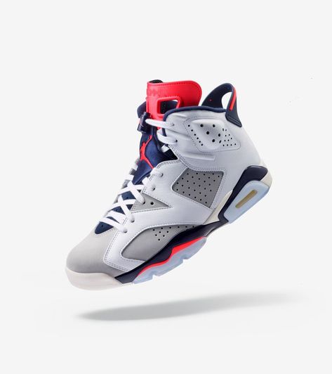 Sepatu Air Jordan, Jordan Vi, Air Jordan Vi, Shoe Poster, Jordans Retro, Jordan Basketball Shoes, Air Jordan 6 Retro, Basketball Shoes For Men, Nike Snkrs