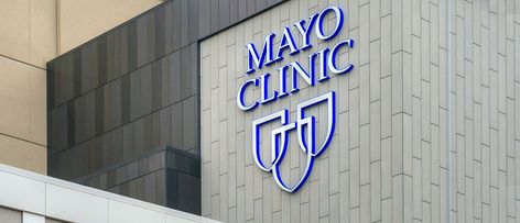 pic Clinic Entrance, Vectors Math, Minnesota Nice, Entrance Sign, Best Hospitals, Medical Practice, Mayo Clinic, Digital Currency, Central Bank