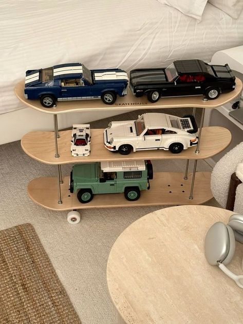 Skateboard Shelf, Skateboard Shelves, Lego Room Decor, Cool Room Decor, Dream Apartment Decor, Lego Room, Future Apartment Decor, Cool Room, Room Redesign