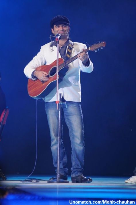 Mohit Chauhan (born 11 March 1966) is an Indian singer, most known for his work as a playback singer for Bollywood movies as well as the former front-man of the Indipop band Silk Route. He is a two-time recipient of the Filmfare Award for Best Male Playback Singer as well as several other awards mentioned below. like : http://www.Unomatch.com/Mohit-chauhan/ Indian Singers, Filmfare Award, Mohit Chauhan, 11 March, Silk Route, Bollywood Movies, Singers, Musician, Chicago