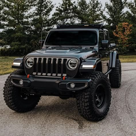 All Black Jeep, Jeep Wrangler Hard Top, Black Jeep Wrangler, Tmax Yamaha, Custom Jeep Wrangler, Black Jeep, Cars Jeep, Custom Jeep, Offroad Jeep