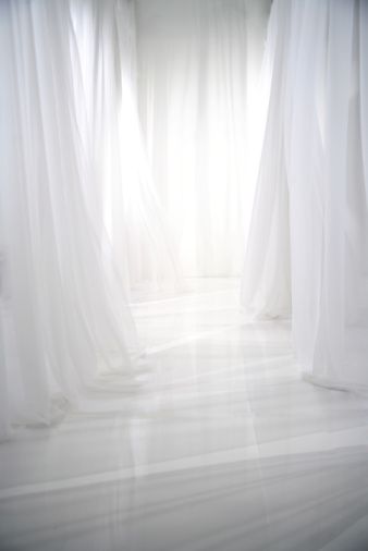 Aesthetic Curtains, Curtains White, White Aesthetics, Curtains Accessories, Color Aesthetic, Aesthetic White, 背景 シンプル, White Curtains, White Room