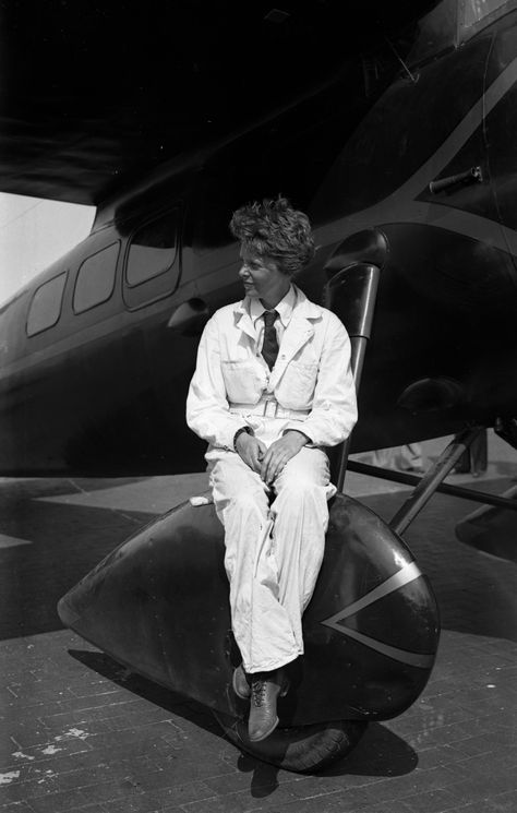 Female Aviator, Equal Rights Amendment, Female Pilots, Off The Mark, Newark Airport, Herbert Hoover, Aviation World, Air Race, Female Pilot