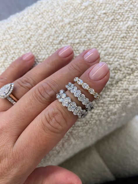 Horizontal Oval Wedding Band, Oval Eternity Wedding Band, Pave Ring Band, Oval Eternity Band, Unique Wedding Bands For Women, Oval Wedding Band, Bridal Era, Egyptian Wedding, Wedding Jewelry Ideas