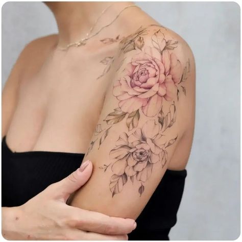 Peony Floral Tattoo, Colorful Floral Tattoo, Front Shoulder Tattoo, Feminine Shoulder Tattoos, Front Shoulder Tattoos, Colour Tattoo For Women, Shoulder Tattoo Ideas, Masculine Tattoos, Mastectomy Tattoo