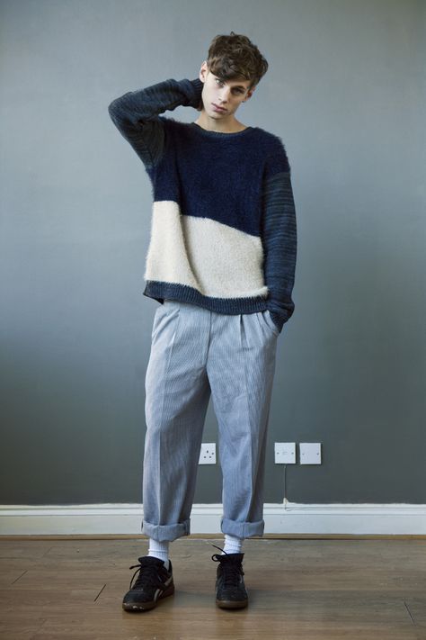 Guy Poses Reference Photo Standing, Male Cute Pose, Chill Poses Reference Male, Chill Poses Male, Cute Male Poses, Sweater Reference Male, Baggy Sweater Reference, Standing Pose Reference Photo Male, Someone Standing Reference