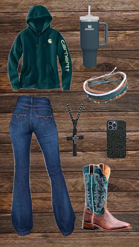 #countrygirl #country #countryoutfit #countryoutfits #oufits #outfit #fits #fit #countryoutfitinspo #outfitinspo #inspo Country Outfit Inspo For School, Country Female Outfits, Cute Country School Outfits, Teen Cowgirl Outfits, Country Camo Outfits, Roblox Country Outfit Codes, Carhartt Women Outfits Hoodie, Woman Country Outfits, 78 Degree Weather Outfit Fall