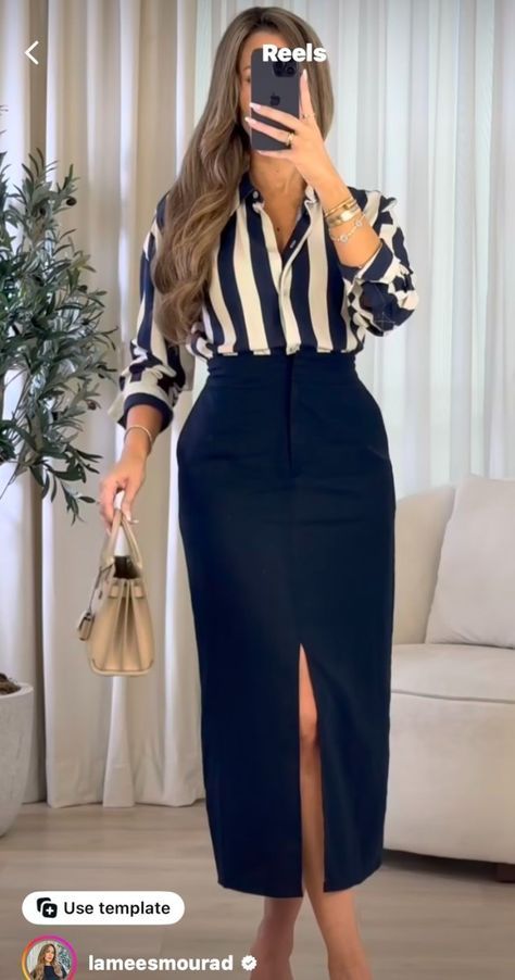 Corporate Skirts, Cute Professional Outfits, Fashionable Work Outfit, Corporate Dress, Professional Outfits Women, Stylish Work Attire, Classy Dress Outfits, Classy Work Outfits, Classy Casual Outfits