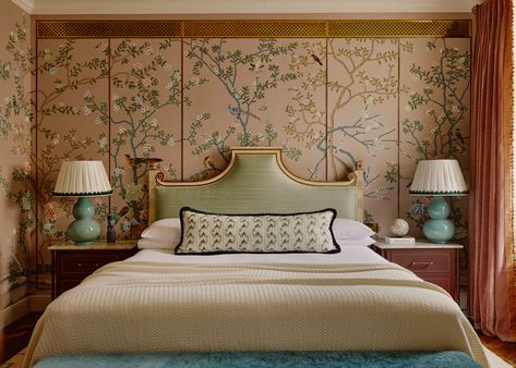 Sophie Ashby, Studio Ashby, De Gournay Wallpaper, French Sofa, Bedroom Floor Plans, London Apartment, Small Outdoor Spaces, Curved Sofa, Wardrobe Doors