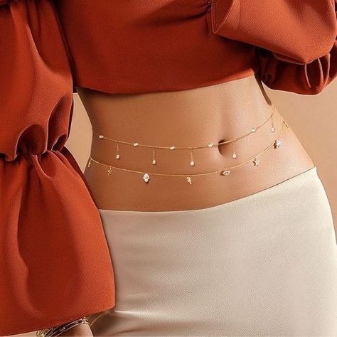 Jóias Body Chains, Thigh Jewelry, Waist Jewelry, Fotografi Vintage, Pretty Jewelry Necklaces, Belly Jewelry, Pants Baggy, Body Chains, Female Clothes