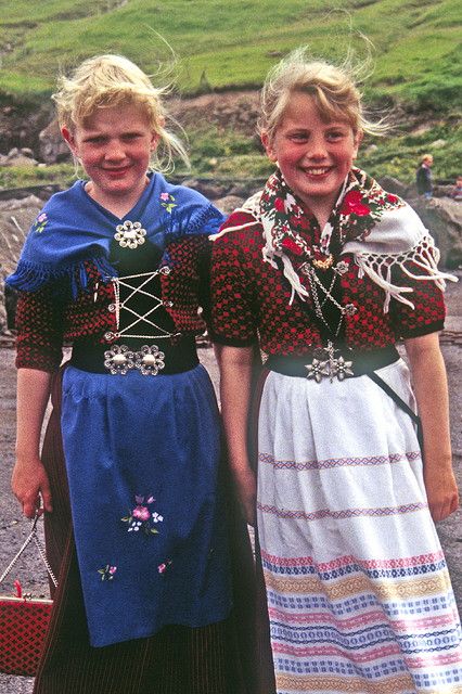 Denmark Clothing, Faroe Island, Danish Culture, Kingdom Of Denmark, Costumes Around The World, Native Dress, Folk Clothing, European Culture, National Costume