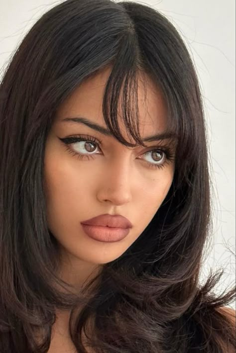 Bombshell Makeup, Feminine Makeup, 90s Makeup, Brown Lipstick, Fall Makeup Looks, Dope Makeup, Cindy Kimberly, Dark Makeup, Make Up Inspo