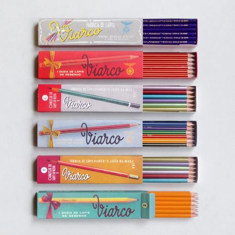 Gorgeous 1950s pencils, reissued and sold from the – vintage treasures – website: Present & Correct. Modern Workspace, Vintage Stationery, Cool School Supplies, Creative Stationery, Japanese Stationery, Cute School Supplies, Pencil Boxes, Cute Stationery, Too Cool For School