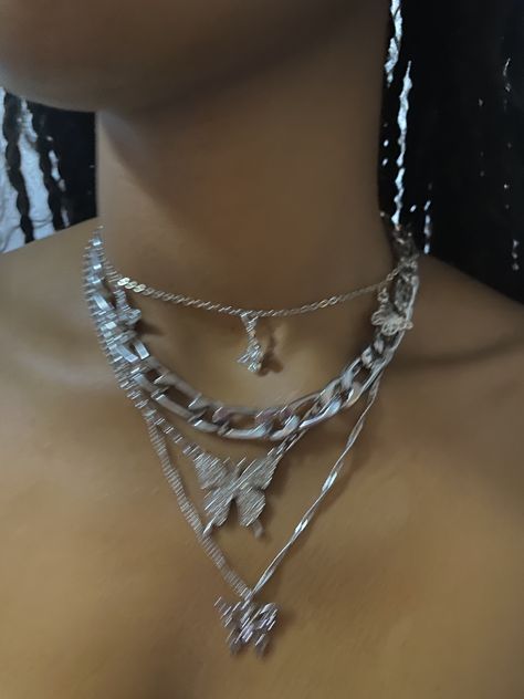 Silver Aesthetic, Necklaces Cute, Aesthetic Jewelry, Neck Jewellery, Neck Piece, Jewelry Lookbook, Vintage Butterfly, Jewelry Outfit, Butterfly Necklace