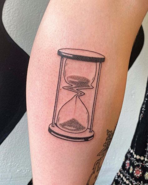 Car Minimalist Tattoo, Sand Clock Tattoo, Seth Tattoo, Hourglass Tattoo Feminine, Maze Tattoo, Hourglass Tattoos, Arm Tattos, Memento Mori Tattoo, Watercolor Tattoo Ideas