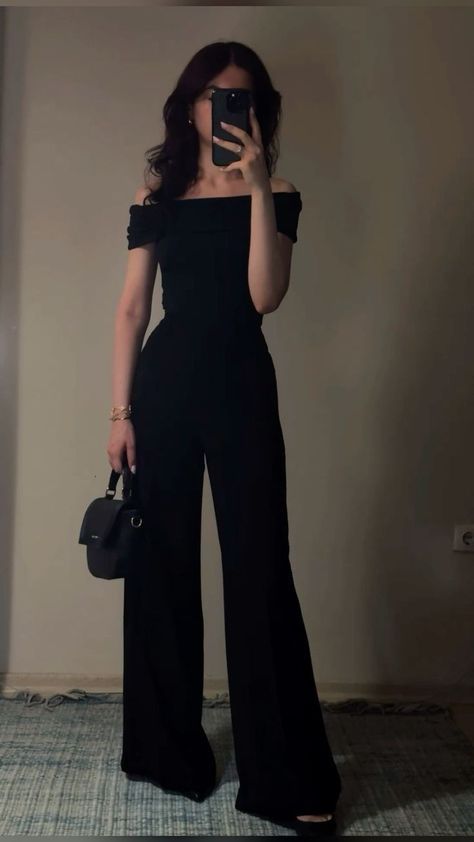 Effortlessly Put Together Outfits, Classy Black Outfits For Women Winter, Modest Semi Formal Outfits, Formal Old Money Outfit Women, Old Money Jumpsuit, Classy Elegant Outfits Summer, Black Formal Attire Women, Casual Gala Outfit, Elegant Winter Outfits For Women