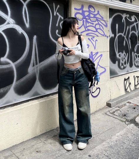 Acubi Outfits, Acubi Style, Acubi Fashion, Asian Street Style, Outfit Inspo Casual, Soft Grunge, Korean Street Fashion, Fit Ideas, Korean Outfits