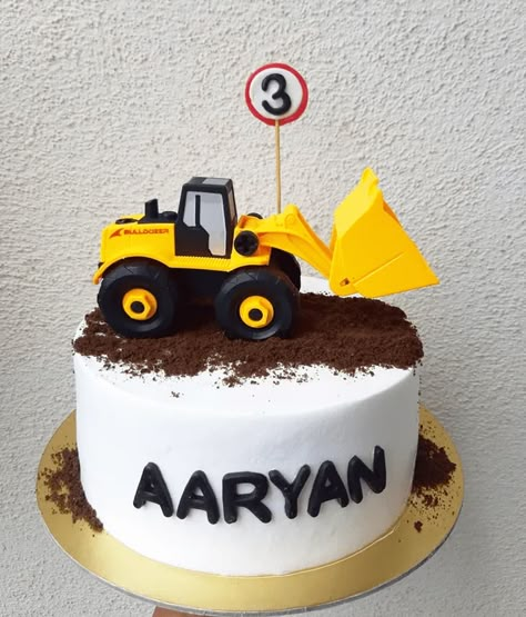 JCB Cake Design Images (JCB Birthday Cake Ideas) Bager Cake For Boy, Jcb Cake Design, Simple Construction Birthday Cake, Cake Ideas For 3 Year Boy, 2 Tier Construction Cake, Jcb Cakes For Boys, Birthday Cake For Boys 4th, Birthday Cake Cars Boy, Birthday Cake Boys 2nd