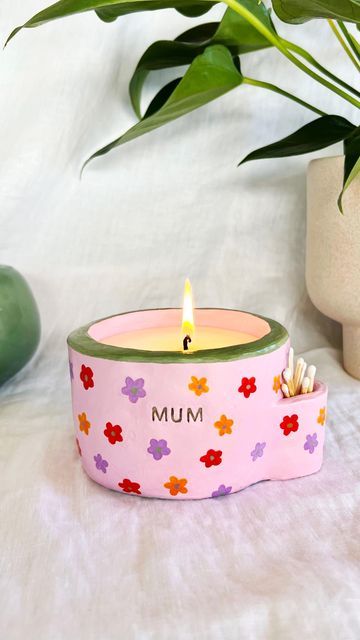 Sculpd | Craft Reinvented on Instagram: "Introducing your Mum’s favourite new candle ✨💖 #airdryclay #candlemaking #candlemaker #potterylove #candleaddict #mothersday #ceramics #clayart" Air Dry Clay Makeup Holder, Candle Clay Pot, Sculpd Candle, Air Dry Clay Tealight Holder, Air Dry Clay Candle Holder Diy, Air Dry Clay Candle, Airdryclay Ideas, Clay Candle Holders Diy, Mum Gift Ideas