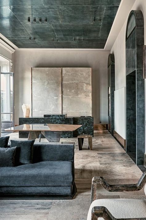 Vincenzo De Cotiis, Milan Apartment, Minimal Interior, Lounge Lighting, Vogue Living, Modern Cottage, Vogue Australia, Beautiful Hotels, Luxury Apartments