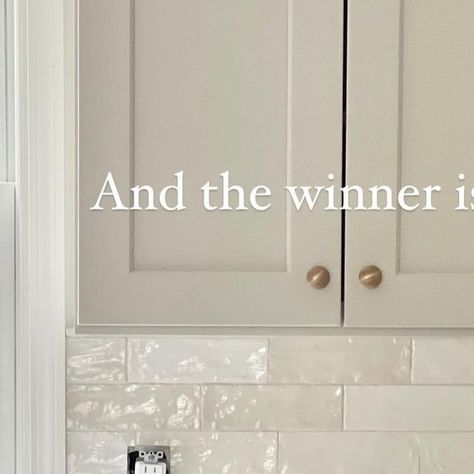 Dina | Home Design + Decor on Instagram: "This backsplash tile is a true winner🏆 Many of you have asked for the details and I’m so excited to share ⬇️

It’s Ivy Hill, Kingston White - the look of zellige with the ease of a glazed ceramic tile, adding lots of shine, texture, and dimension - No wonder it was the winning option at The Classic Colonial’s kitchen!

Comment TILE and I’ll send you all the details! 
Best part? It’s currently on sale 15% off 💫 

In fact, we loved it so much that we’re planning to use it again at one of our next projects! ❤️

Make sure to Save this post for reference, Share with a friend who’d love it and Follow along as we renovate two more houses simultaneously! 🏚️🏚️

I’ll also link on stories 🔗 

.
.
.
.

kitchen design | flipping houses | backsplash design Ivy Hill Tile Kingston White, Cottage Tile Bathroom, Cottage Tile Backsplash, Kitchen Backsplash Trim, Kitchen Zellige Tiles, Ivy Hill Kingston White, Off White Backsplash Kitchen, Kitchen No Backsplash, Kitchen With No Backsplash