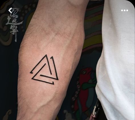 Men Triangle Tattoo, Triangle Tattoos Men, Tattoo Ideas For Men Small Arm, Tricep Tattoo Men Simple, Small Geometric Tattoo Men, Small Arm Tattoos For Guys Forearm, Mens Small Tattoo Ideas Unique, Mens Simple Tattoos, Small Unique Tattoos For Men