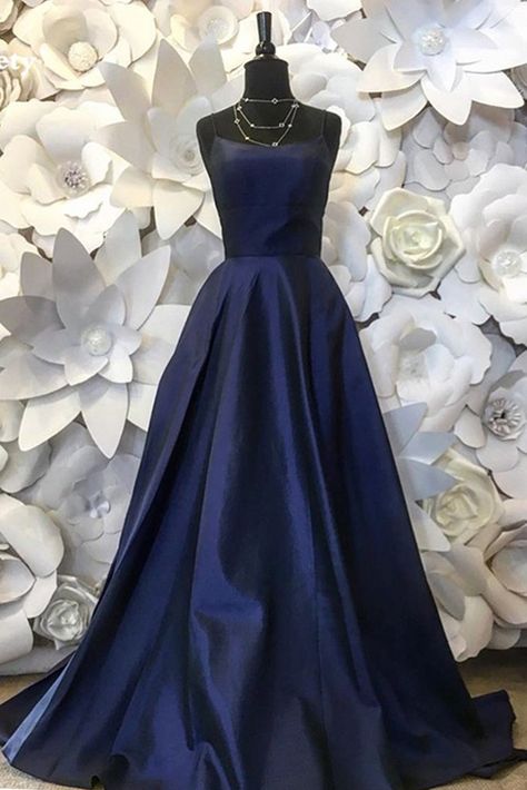 Vestidos Oscar, Navy Blue Party Dress, Women Party Dress, Prom 2022, Pretty Clothing, Spaghetti Strap Prom Dress, Blue Party Dress, Dream Dresses, A Line Prom Dresses