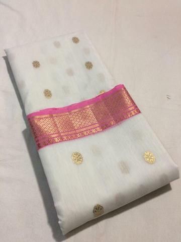 White with Pink Zari Border Chanderi Silk Saree #Partywear #Royal #Rich #Elegant #Traditional #Latest #Pallu #Zari #border #online shopping #India # with_price #weddings #fashionous Chanderi Pattu Sarees, South Indian Silk Saree, White Sari, Kora Silk Sarees, Chanderi Sarees, New Saree Designs, Silk Sarees With Price, Fashionable Saree Blouse Designs, Pink Border