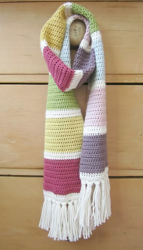 Scarfs Winter, Crochet Unique, Crocheted Scarf, شال كروشيه, Crochet Scarf Pattern Free, Pink Milk, Crochet Scarfs, Scarf Patterns, Scarf Crochet