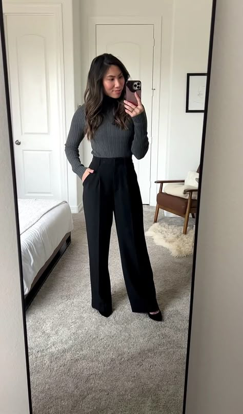 Blazer Outfit Work Women, Slacks Outfit Women Formal, Fbla Outfits Business Attire Dress Codes, Women’s Black Slacks Outfit, All Black Dress Pants Outfit, Black Dress Pants Teacher Outfit, Long Sleeve Interview Outfit, Womens Dress Slacks Outfits, Business Casual Clinical