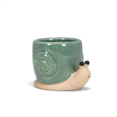 Clay Planters Ideas, Snail Air Dry Clay, Ceramic Ideas Beginner, Snail Plant Pot, Cute Simple Ceramics Ideas, Clay Pot For Plants, Diy Pinch Pots, Clay Nick Nacks, Cute Small Ceramics Ideas