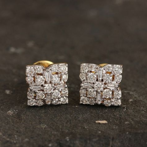 Gold Minimalist Earrings, Minimalist Stud Earrings, Real Diamond Earrings, Diamond Tops, Pave Diamond Jewelry, Diamond Earrings Design, Hand Rings, Minimalist Earrings Gold, Daisy Jewelry