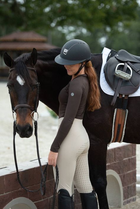 Equestrian Style Outfit, Horse Riding Outfits, Riding Aesthetic, Horse Riding Aesthetic, Horse Riding Outfit, Horse Back Riding, Riding Outfits, Equestrian Aesthetic, Equestrian Chic