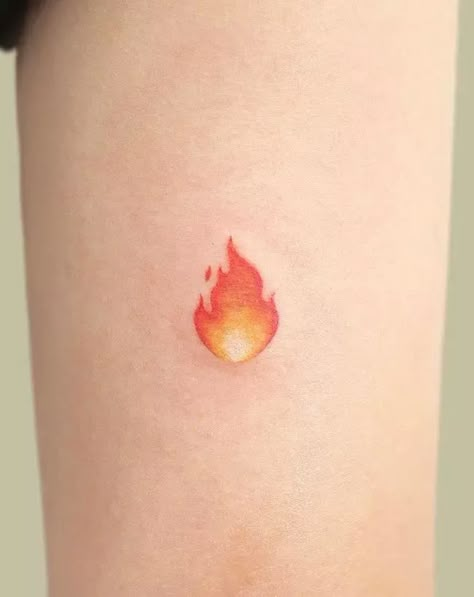 Fire Small Tattoo Ideas, Small Fire Sign Tattoo, Small Flames Tattoo, Geometric Fire Tattoo, Purple Flame Tattoo, Fire Theme Tattoo, Fire Emoji Tattoo, Tiny Fire Tattoo, Leo Fire Tattoo