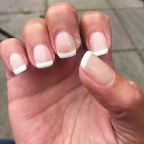 French Tip Nails With Shimmer Top Coat, French Tip With Sparkle Top Coat, French Manicure With Glitter Top Coat, French With Sparkle, Sparkle French Tip Nails, Nail Sparkle, Glitter French Tips, Glitter French Manicure, Nails Sparkle