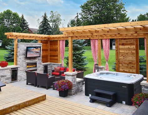 2018_buds_blog_15hottubs_5 Backyard Hot Tub, Hot Tub Bar, Hot Tub Pergola, Hot Tub Privacy, Hot Tub Area, Sunken Hot Tub, Backyard Spa, Hot Tub Landscaping, Hot Tub Designs