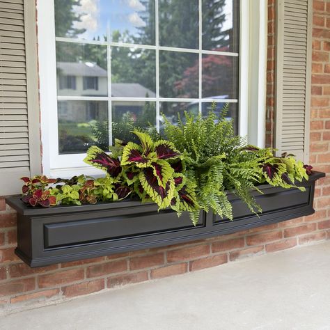 The Water Preserving Window Box - Hammacher Schlemmer Black Window Box, Elevated Garden, Home Exterior Ideas, Nantucket Style, Window Box Flowers, Box Flowers, Black Window, Pots And Planters, Water Reservoir