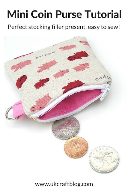 Mini Coin Purse Tutorial - step-by-step photos Sewed Bags, Diy Coin Purse, Coin Purse Pattern, Coin Purse Tutorial, Coin Purse Keychain, Selling Crafts, Purse Sewing Patterns, Pouch Sewing, Bags To Sew