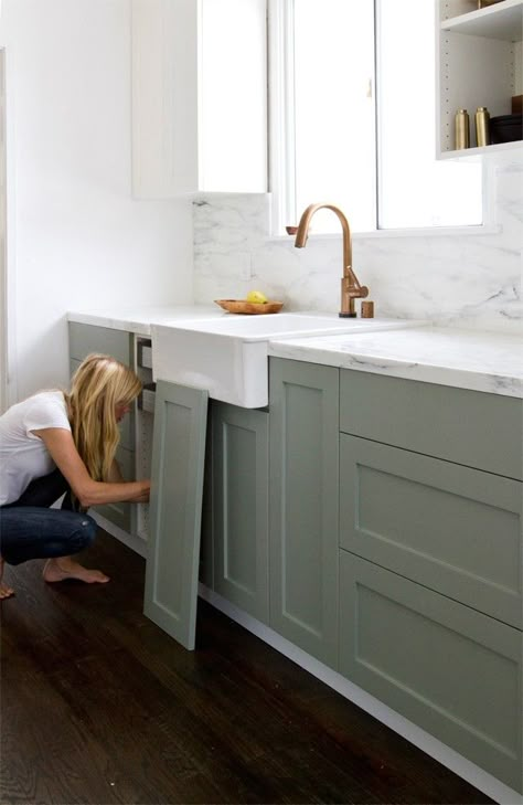 Smitten Studio's Ikea hack kitchen remodel | Remodelista Ikea Upgrades, Farrow And Ball Kitchen, Ikea Hack Kitchen, Kitchen Ikea, Ikea Kitchen Cabinets, Perfect English, Cabinet Fronts, English Kitchen, English Kitchens