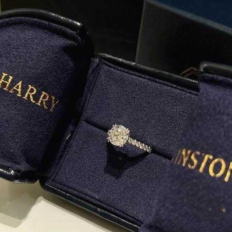 Harry Winston Ring, Future Engagement Rings, Super Rich Kids, Cream Wedding, Harry Winston, Classy Wedding, Dream Engagement Rings, Dream Engagement, Future Lifestyle