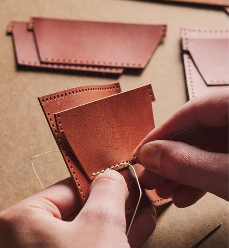 Premium Bifold Wallet Kit Leather Wallet Design, Leather Wallets For Men, Leather Wallet Pattern, Wallets For Men, Front Pocket Wallet, Leather Product, Handmade Leather Wallet, Wallet Pattern, Veg Tan Leather