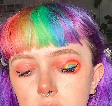 HOPELESS ROMANTIC på Instagram: "rainbowsphere 🌂 ~ #rainbow #paint #hair #fringe #fashion #aesthetic #purple" Rainbow Fringe, Hair Rainbow, Hair Fringe, Rainbow Paint, Aesthetic Purple, Fringe Fashion, Fashion Aesthetic, Hopeless Romantic, Purple Hair