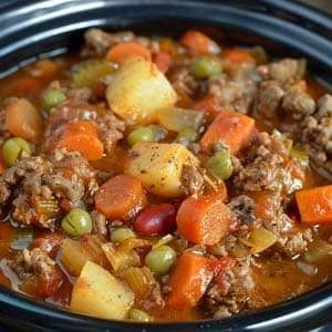 Slow Cooker Poor Man's Stew Recipe - Masters of Kitchen Poor Man Stew, Poor Man's Stew, Poor Mans Recipes, Poor Man Soup, Soulfood Recipes, Poor Mans Stew, Soup Stew Recipes, Easy To Cook Meals, Fall Soup