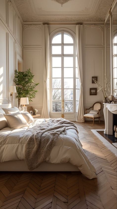 Parisian Interior Design, Beautiful Bed Designs, Parisian Bedroom, Parisian Interior, Home Decor Ideas Bedroom, Decor Ideas Bedroom, Dream House Interior, Dream Apartment, Home Decor Living Room