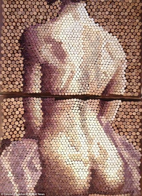 Each mosaic contains between 2,000 and 3,000 corks stained in a range of shades. Amazing! Diy Cork, Recycled Wine Corks, Wine Cork Art, Cork Projects, Cellar Design, Cork Art, Wine Cork Crafts, Wine Art, Cork Crafts